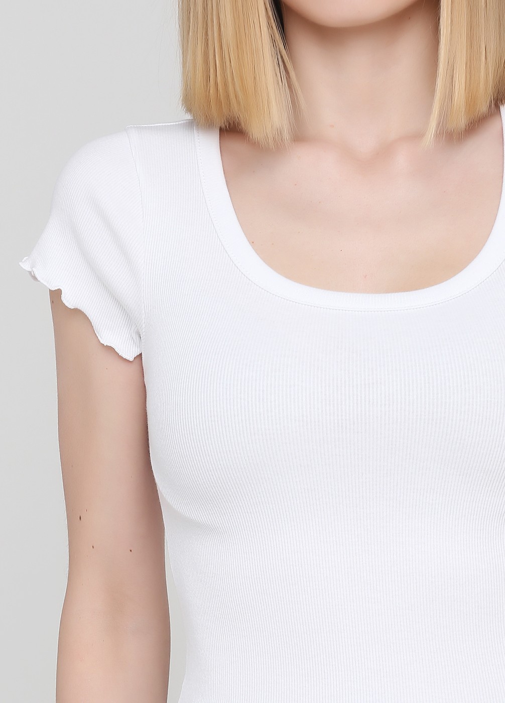 Белая футболка - женская футболка Abercrombie & Fitch