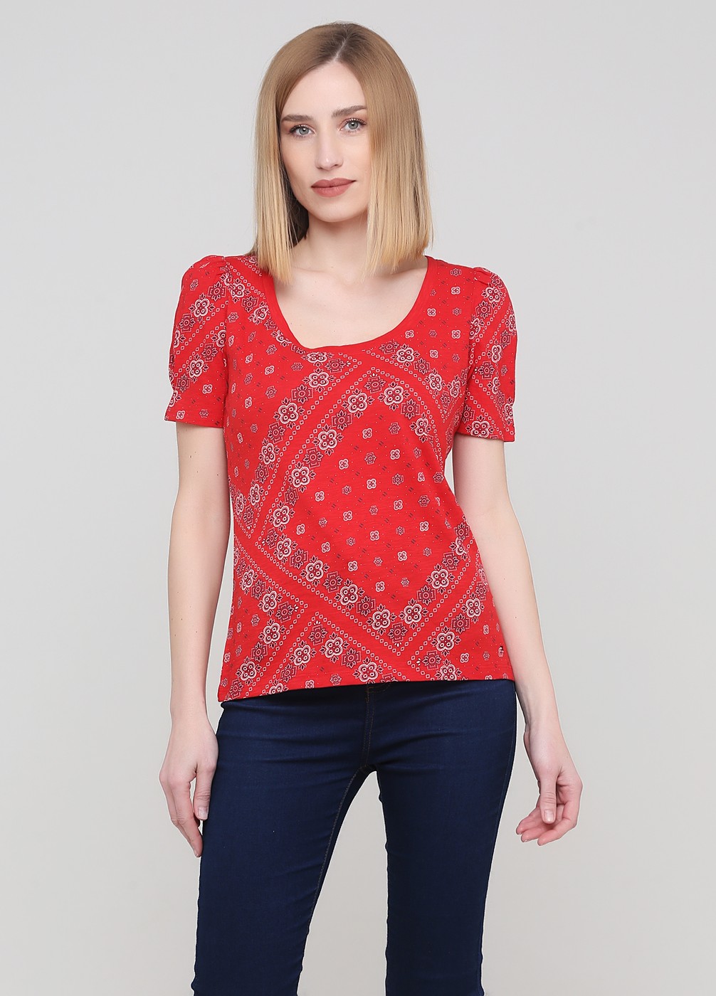 Красная футболка - женская футболка Tommy Hilfiger